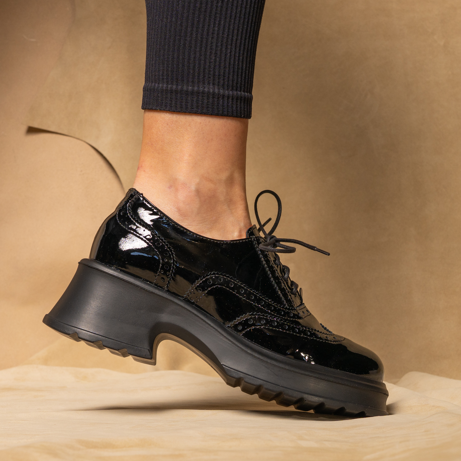 Pantofi designer -Névra -941-111-