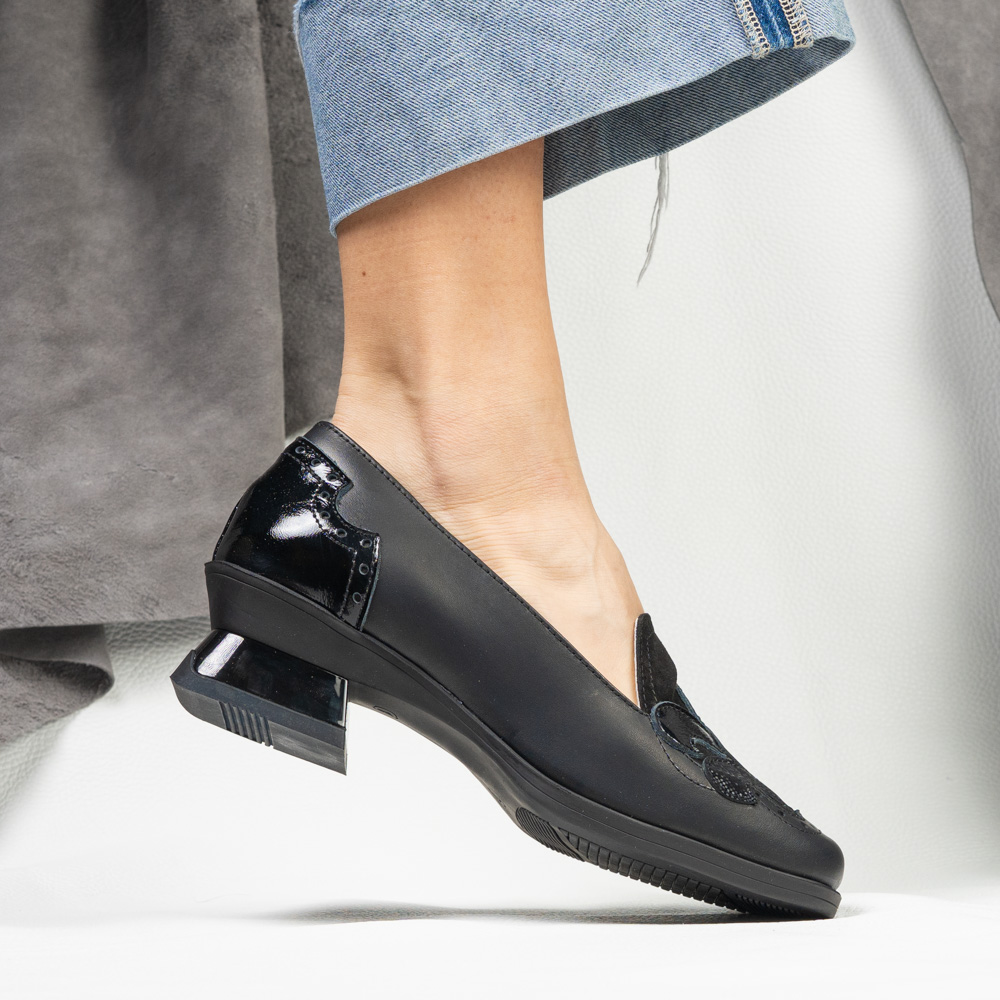 Pantofi eleganți 