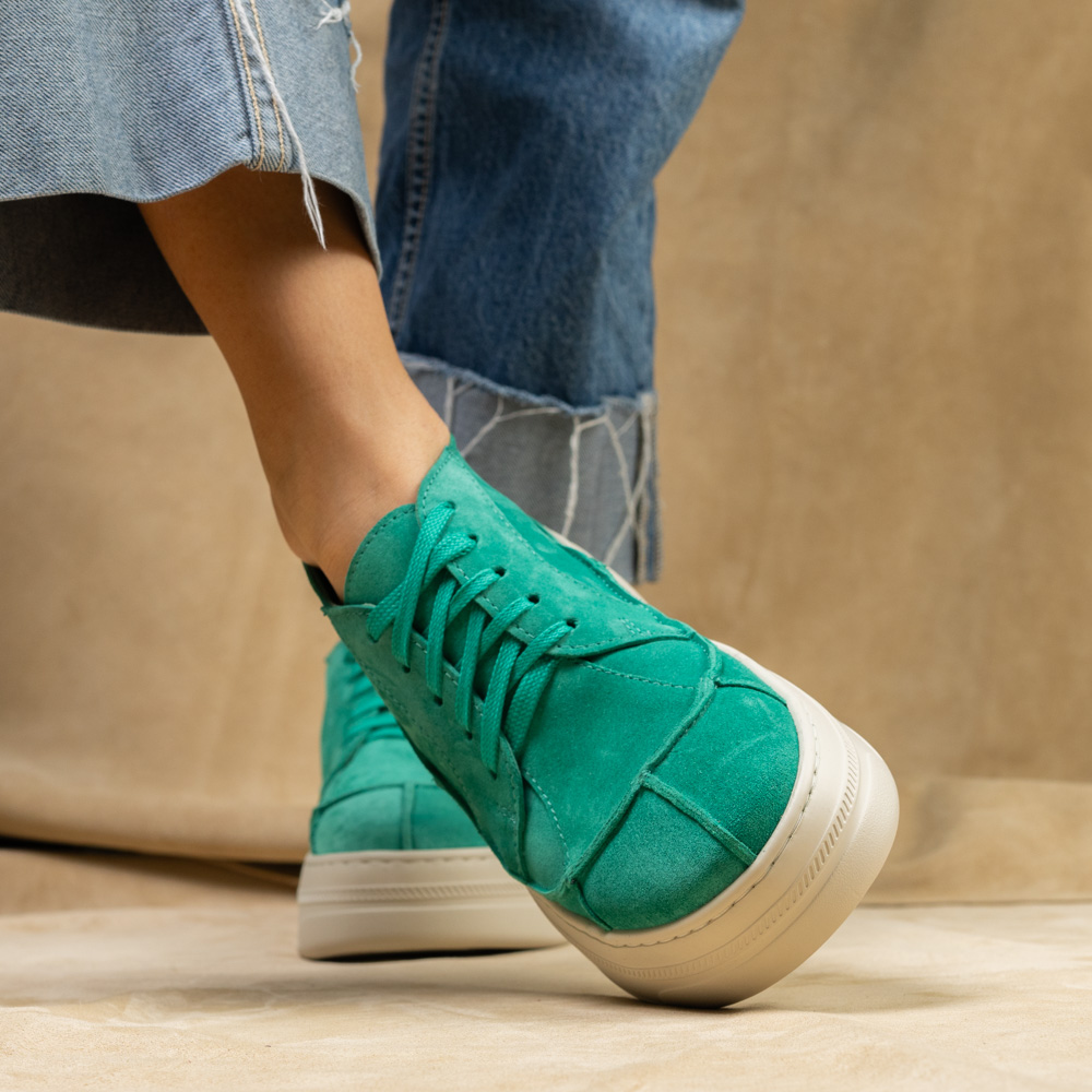Pantofi extravaganti 