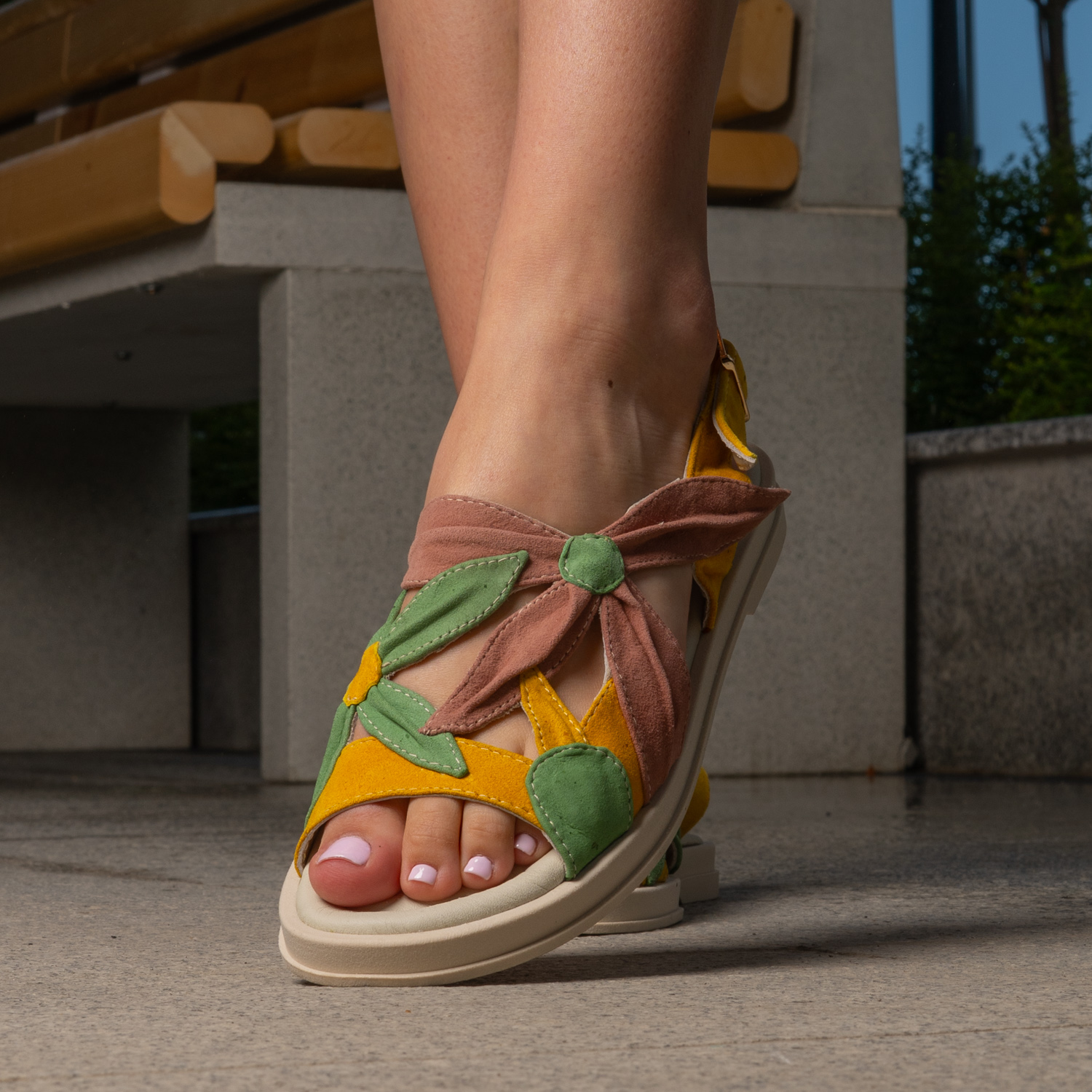 Sandale casual - Colorful Beach Flowers