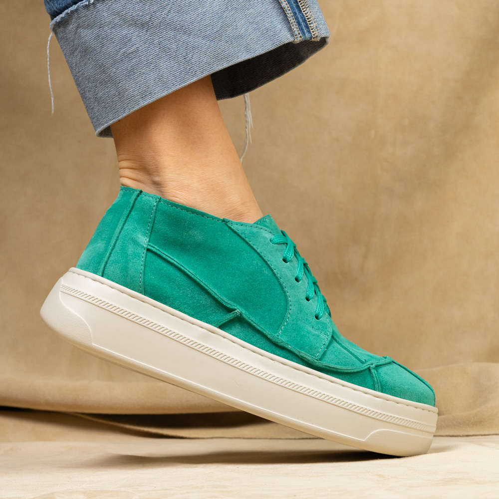 Pantofi extravaganti 