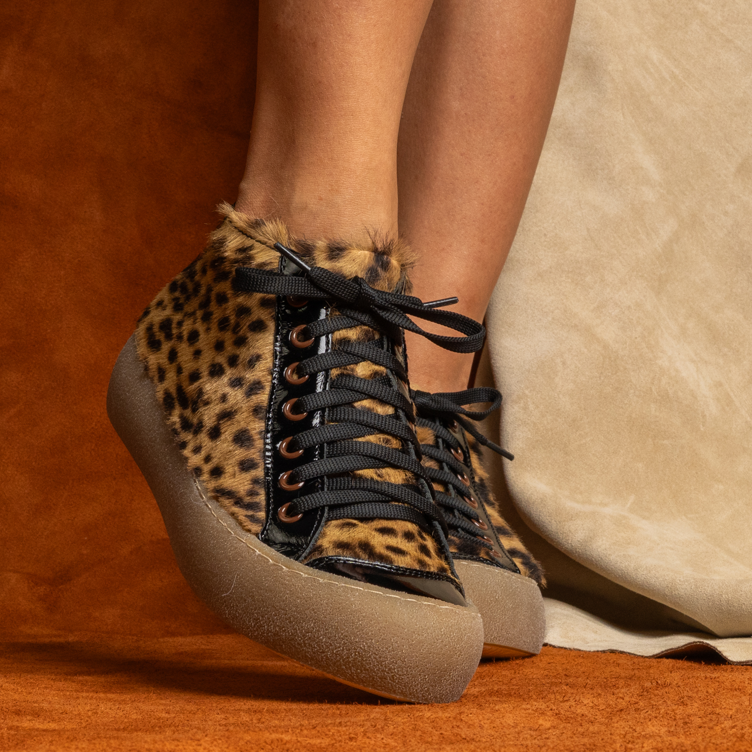 Ghete chukka casual- Suela Obsidiana -700-12-