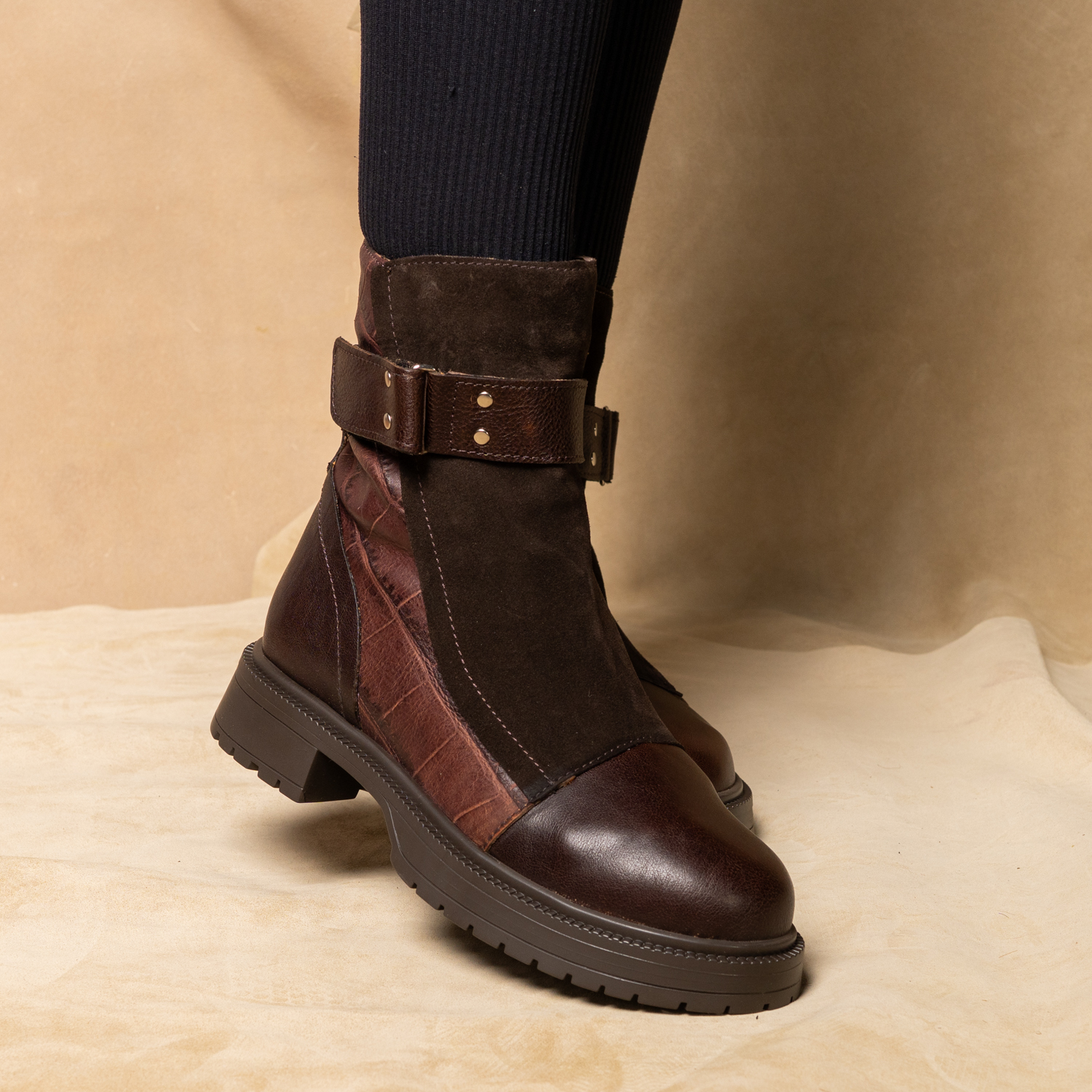 Ghete designer  - Lýra-1064-15-