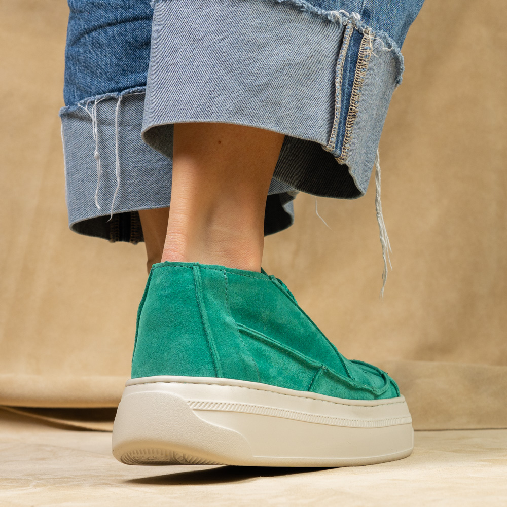 Pantofi extravaganti 