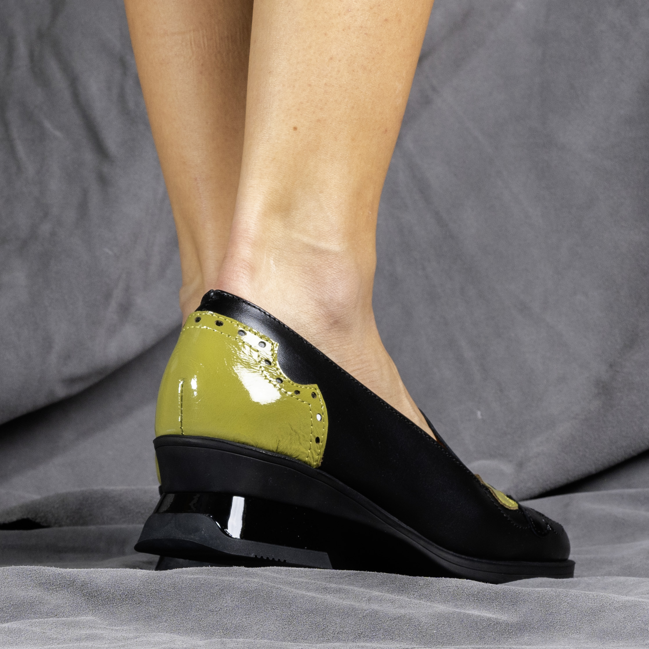 Pantofi eleganți de damă 
