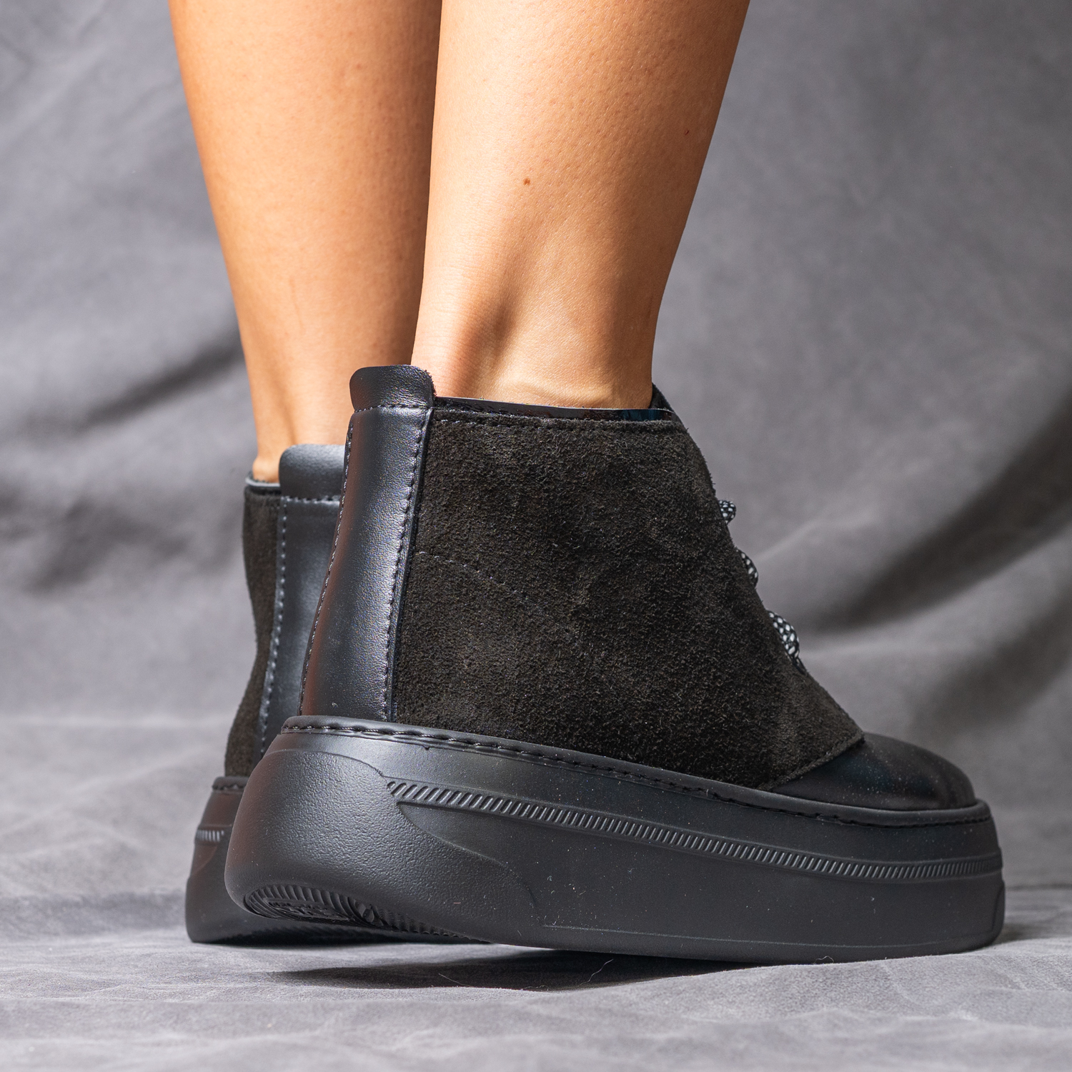 Ghete chukka de zi cu zi  – Eloria 048-4 