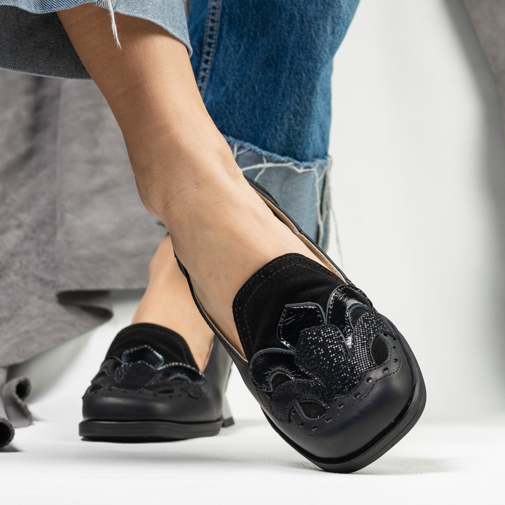 Pantofi eleganți 