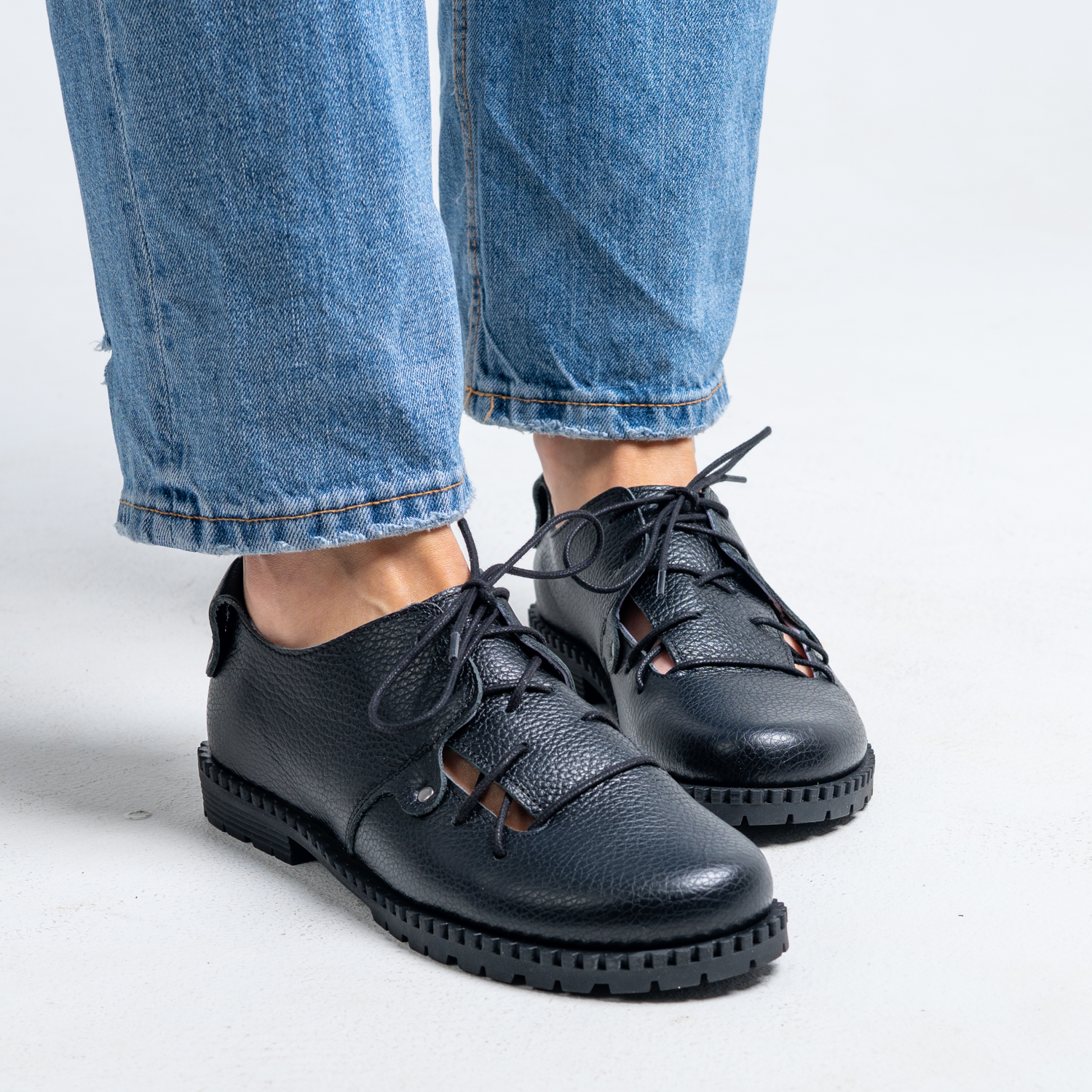Pantofi designer - Gentle Black - 1038-17 - 