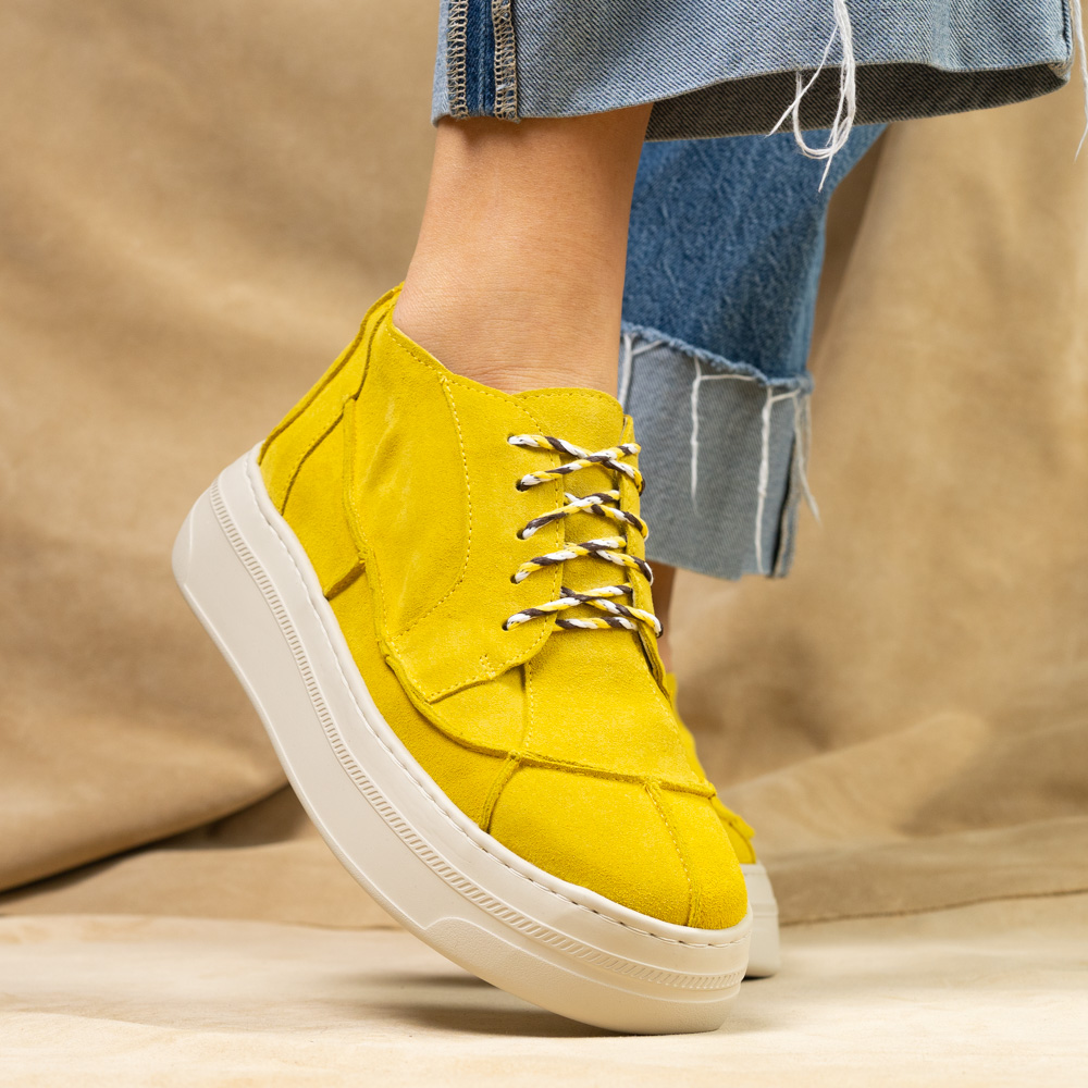 Pantofi extravaganti 