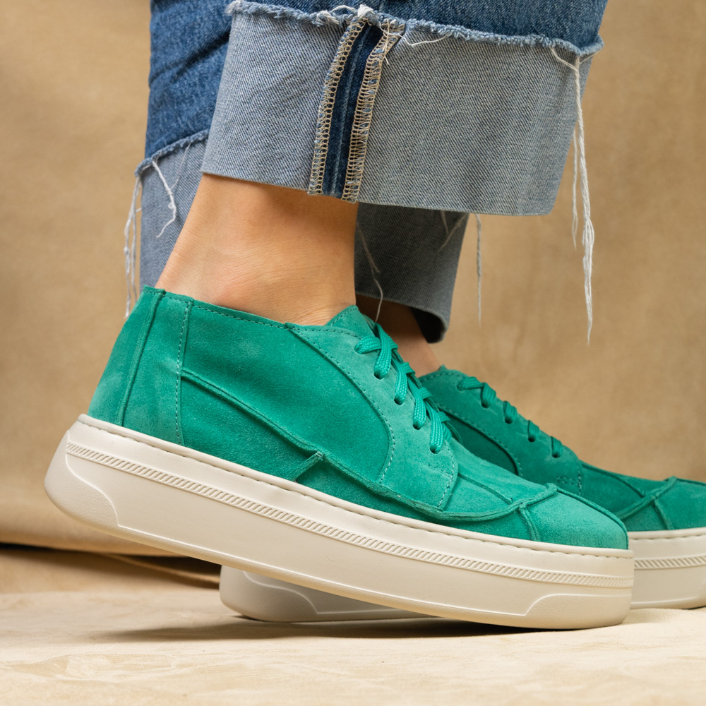 Pantofi extravaganti 