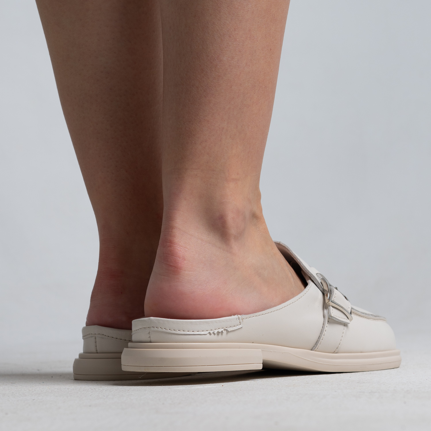 Papuci de designer - Sorellia Beige