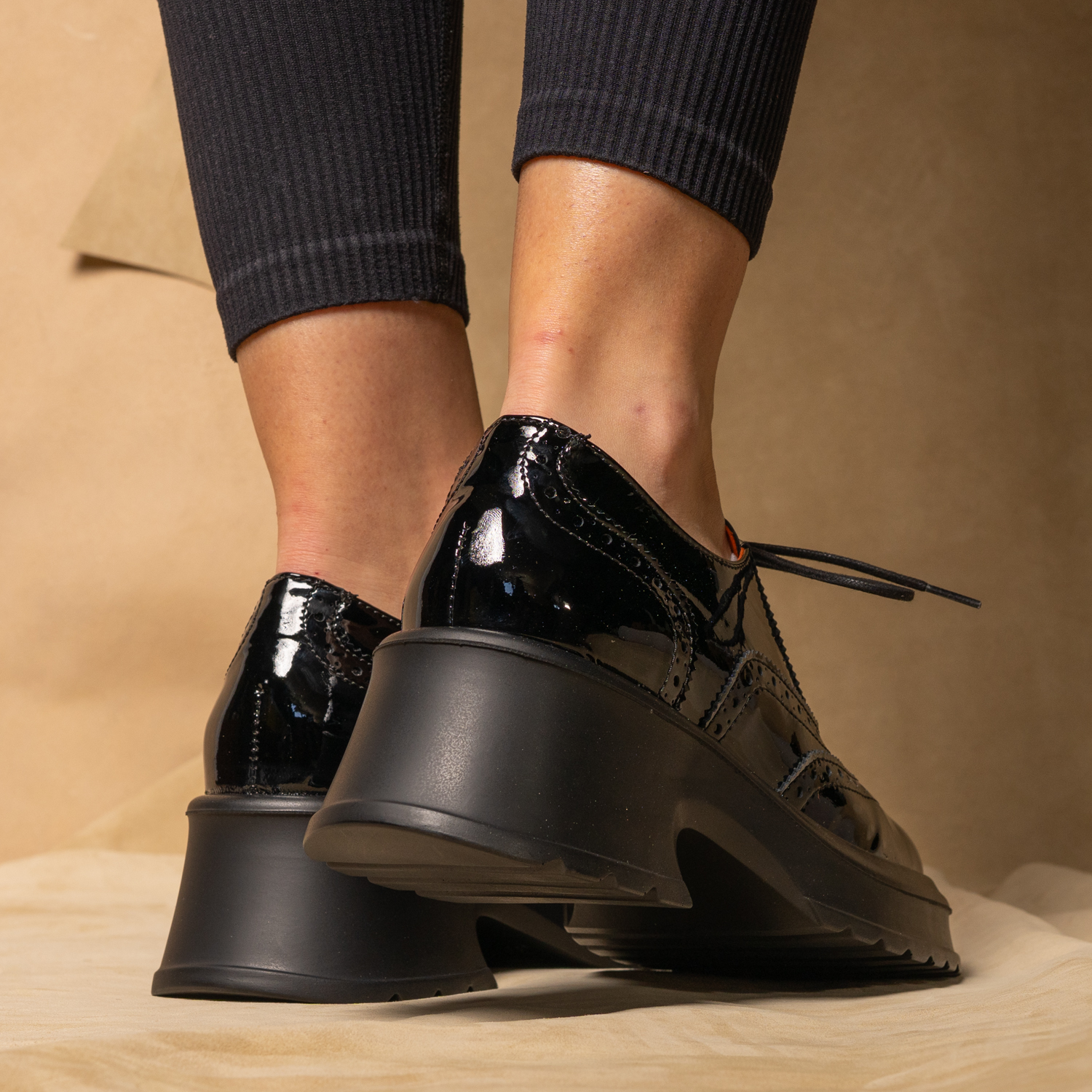 Pantofi designer -Névra -941-111-