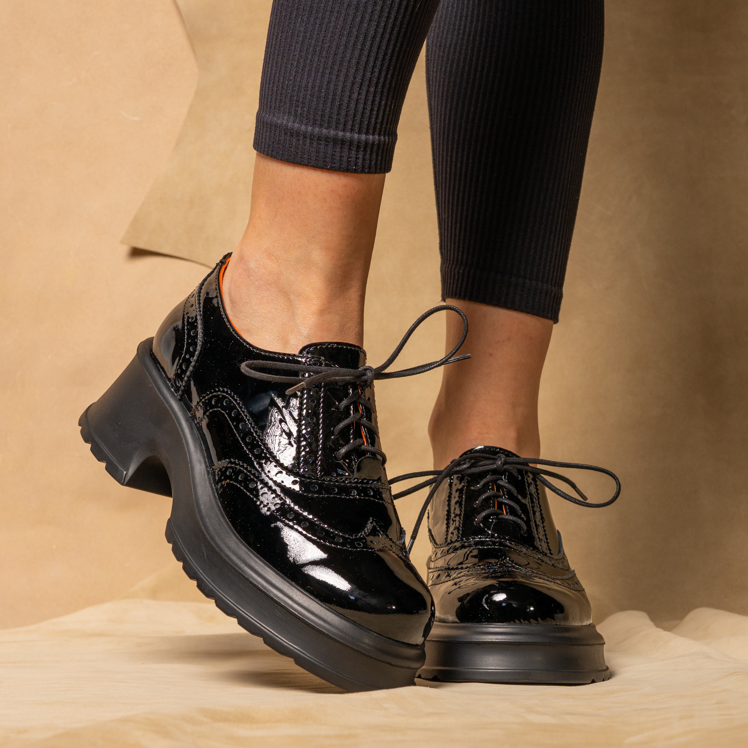 Pantofi designer -Névra -941-111-